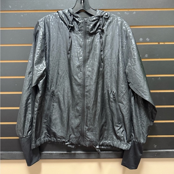 ZYIA Black Windbreaker Jacket with Hood and Elastic Cuffs - Picture 1 of 3